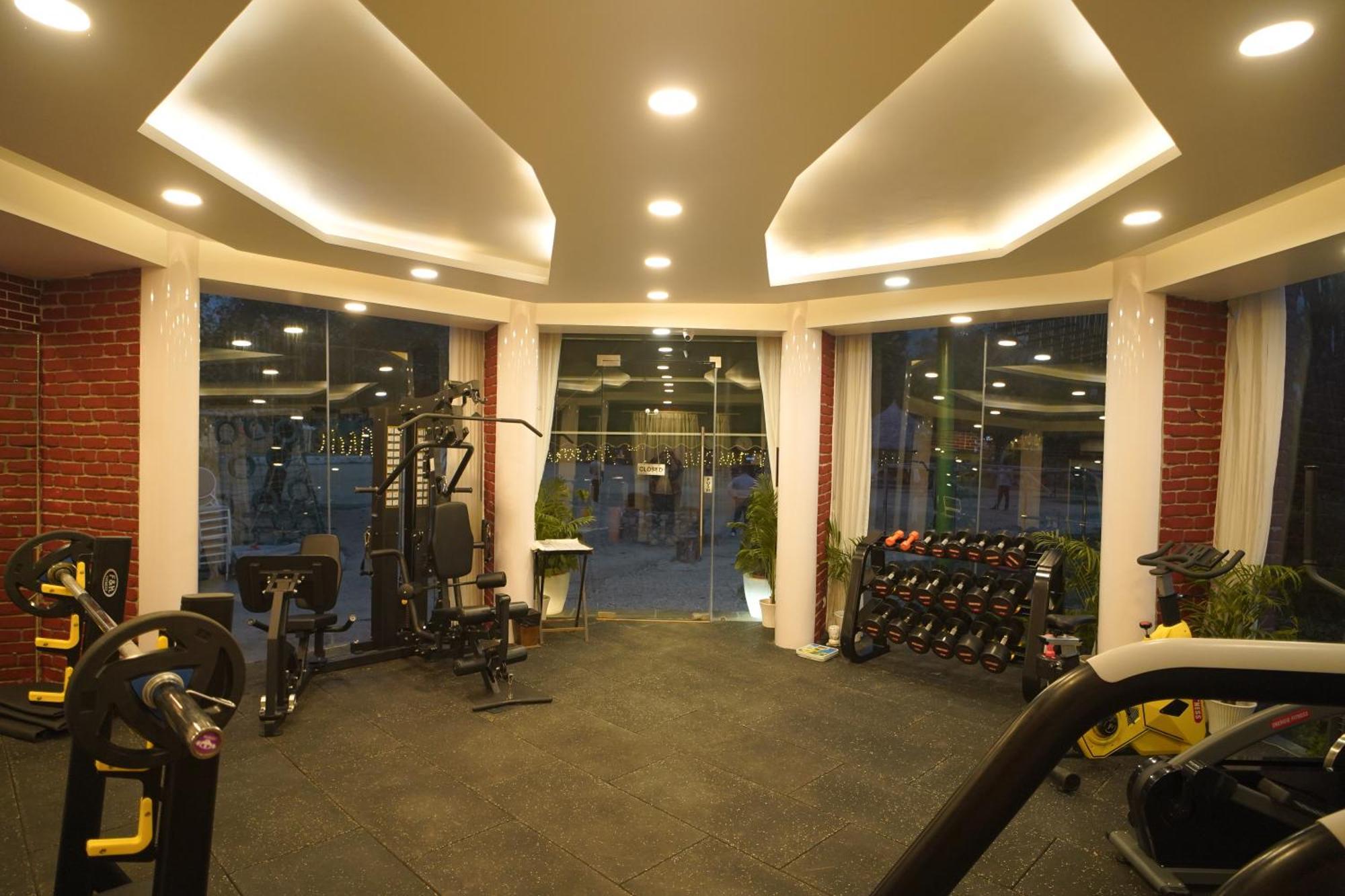 The Solluna Resort Garjia Buitenkant foto