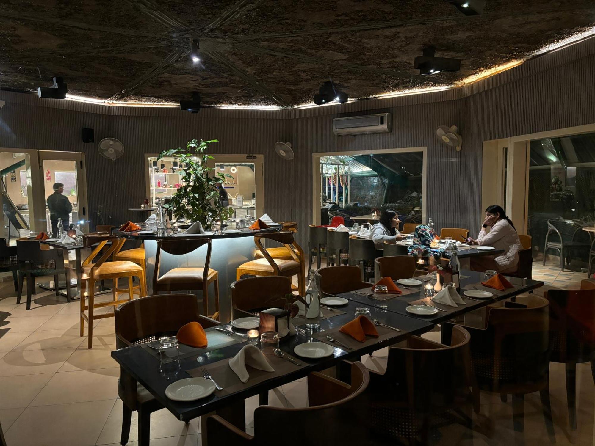 The Solluna Resort Garjia Buitenkant foto